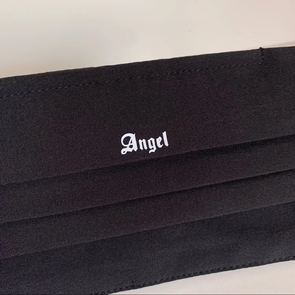 NWOT Angel face mask